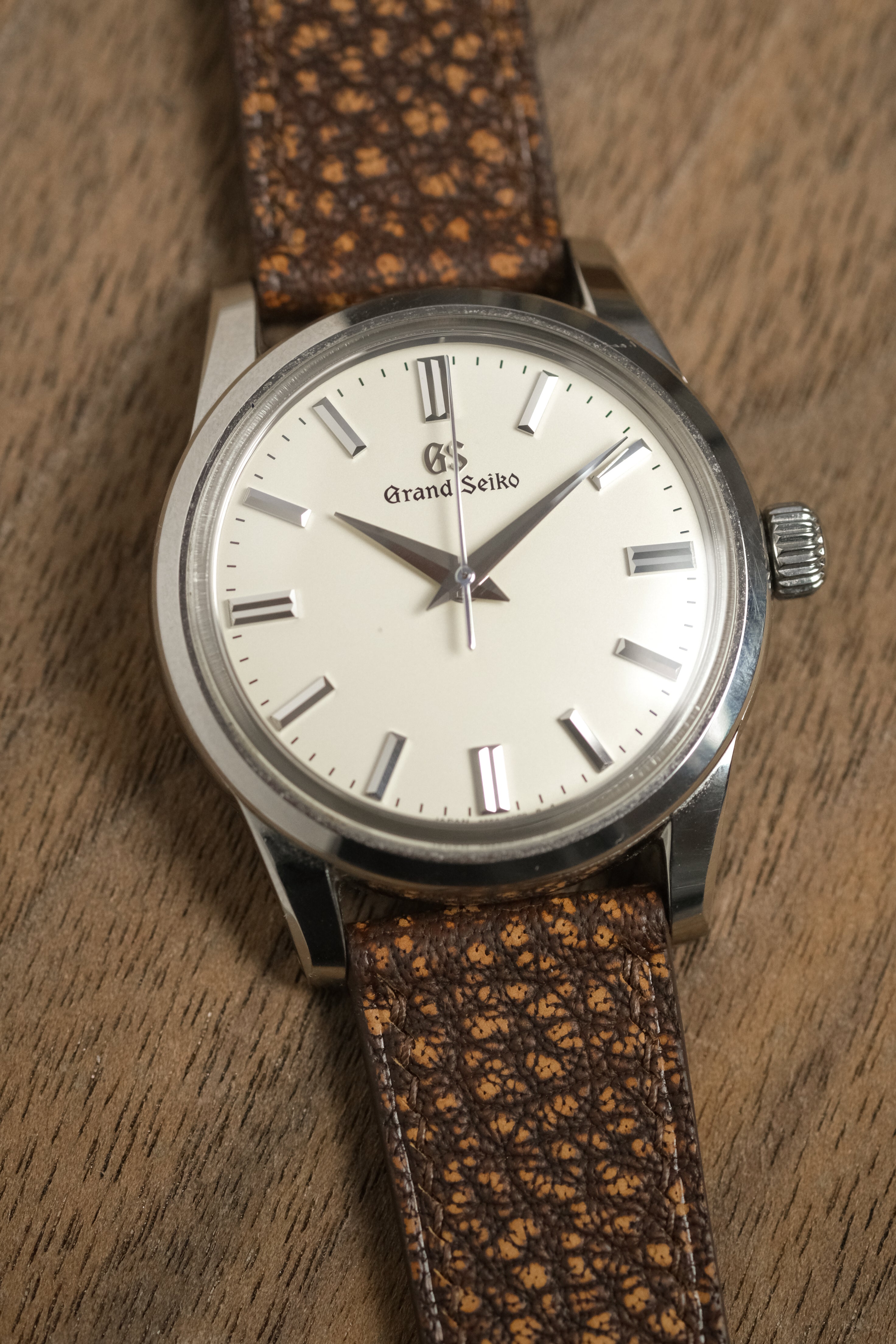 Cognac Vielli Shrunken Buffalo Leather Strap - Artisan Straps
