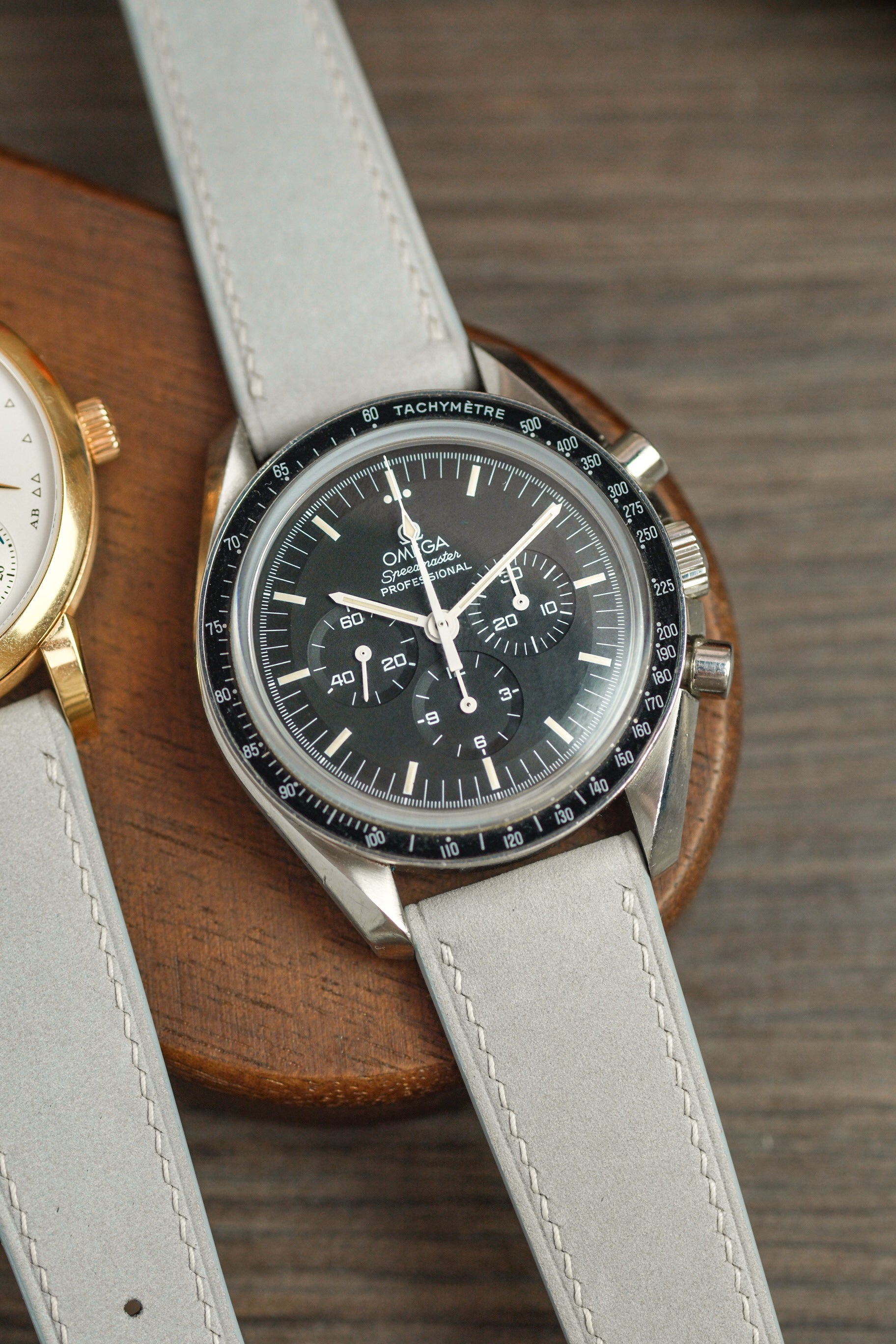 Light Grey Nubuck Leather Strap