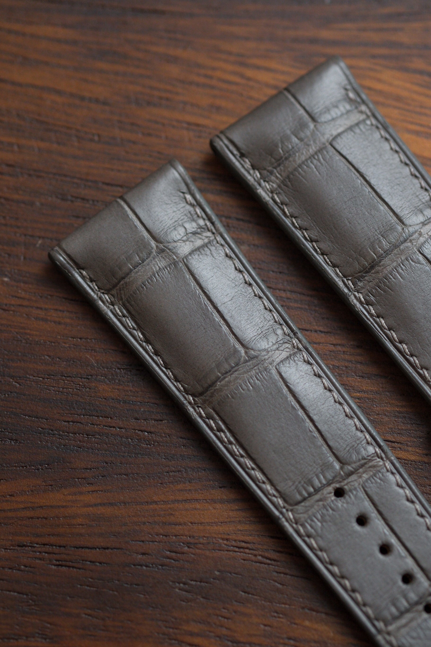 Grey Alligator (Padded) Leather Strap - Artisan Straps