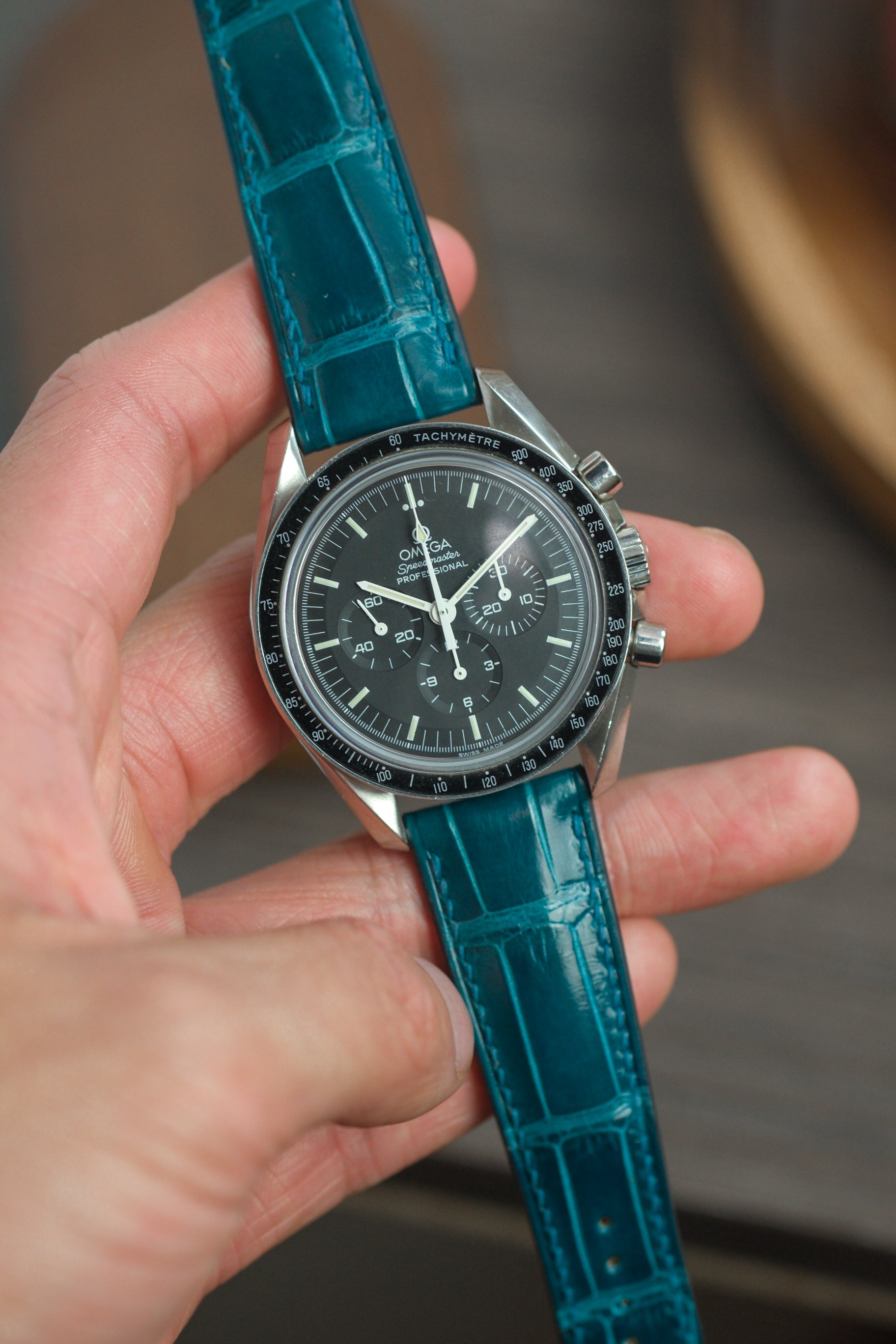 Peacock Blue Glazed Alligator (Padded) Leather Strap