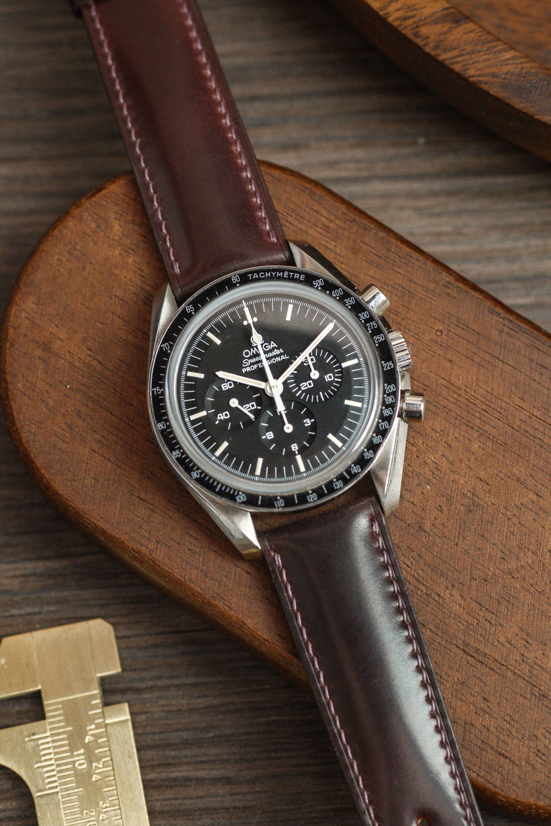 Colour 8 Horween Shell Cordovan (Padded) Leather Strap - Artisan Straps