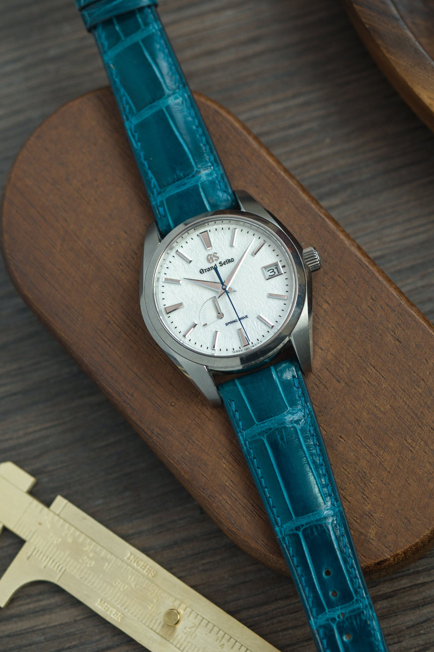 Peacock Blue Glazed Alligator (Padded) Leather Strap