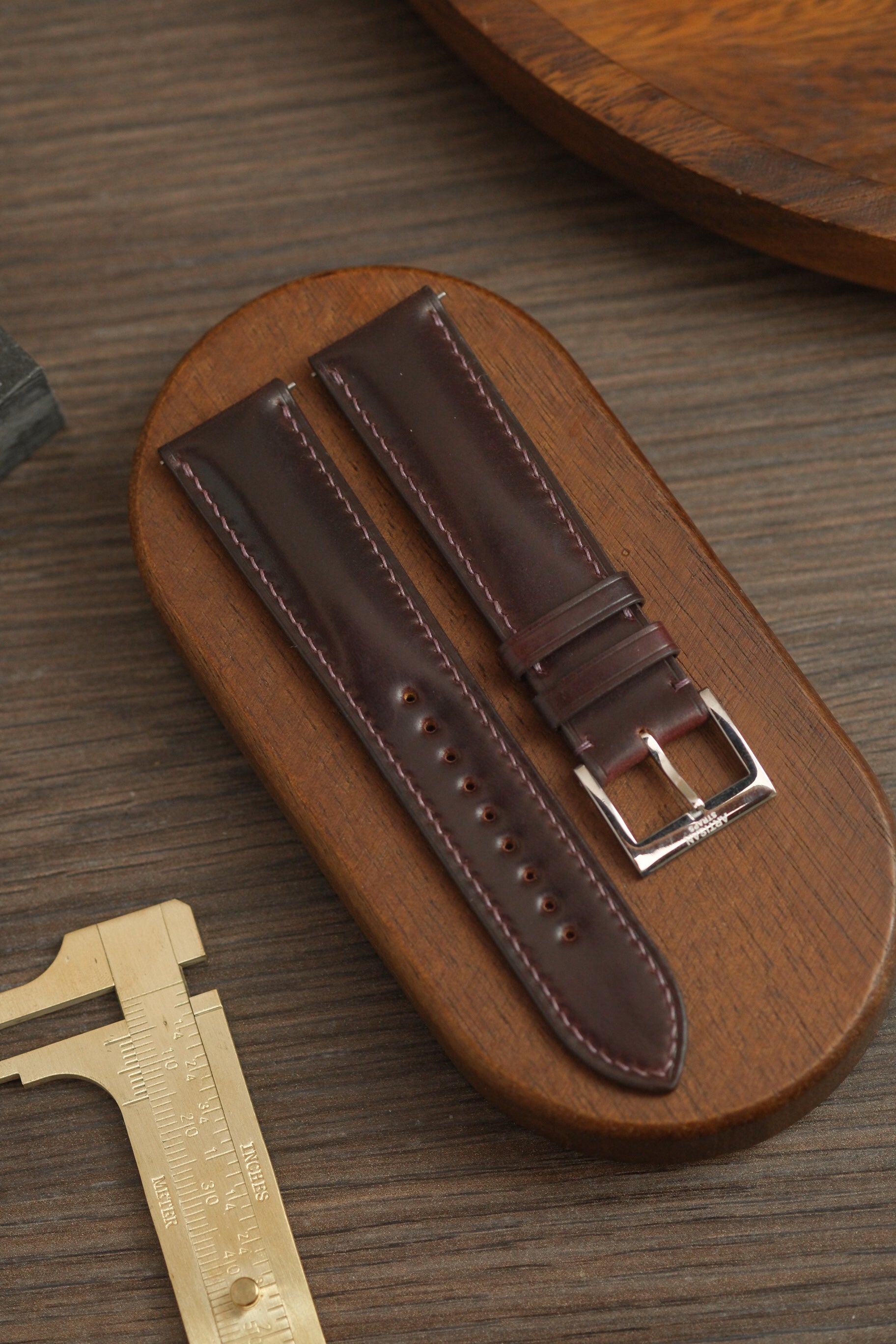 Colour 8 Horween Shell Cordovan (Padded) Leather Strap - Artisan Straps