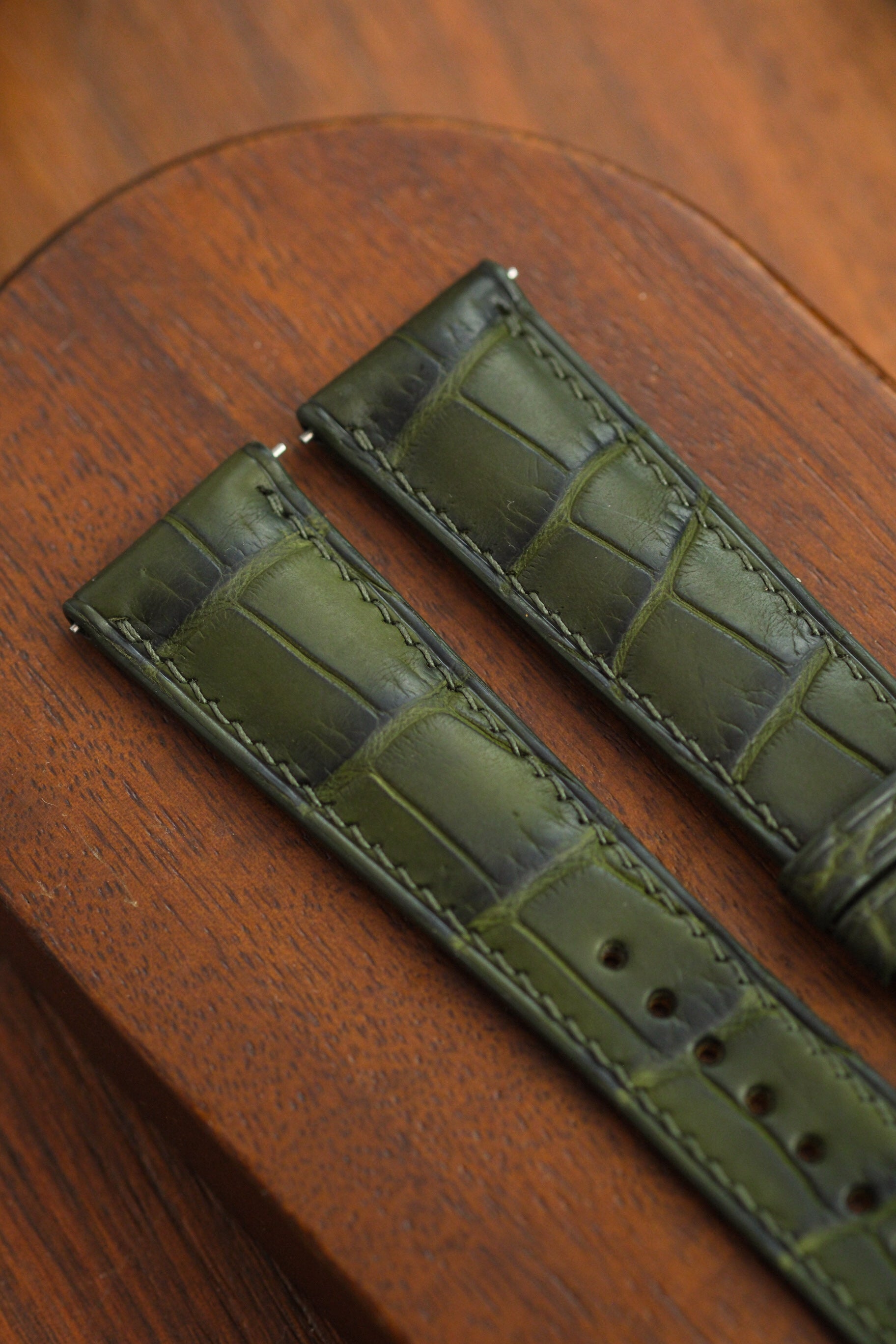 Olive Alligator (Padded) Leather Strap - Artisan Straps