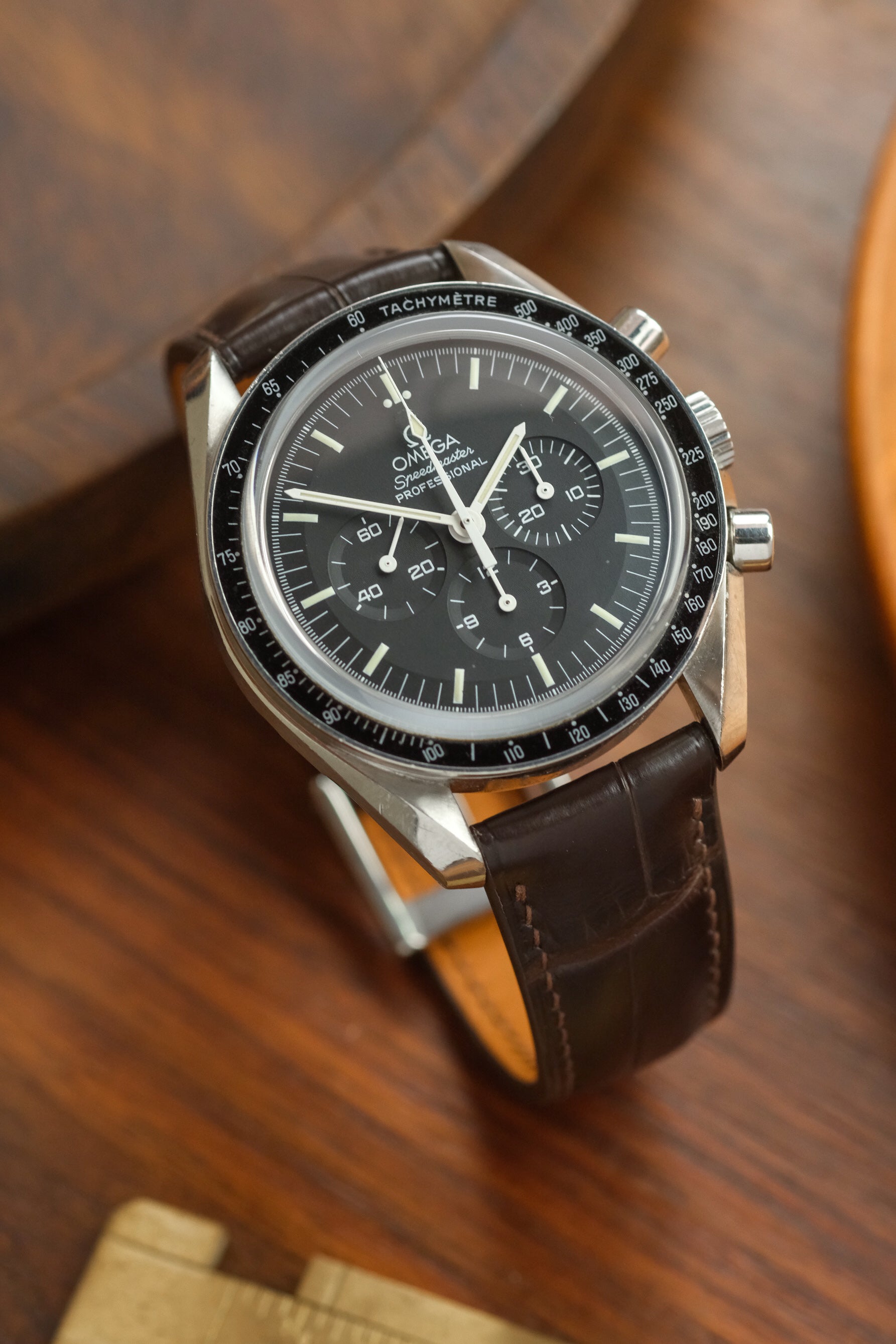 Dark Brown (Padded) Alligator Leather Strap - Artisan Straps