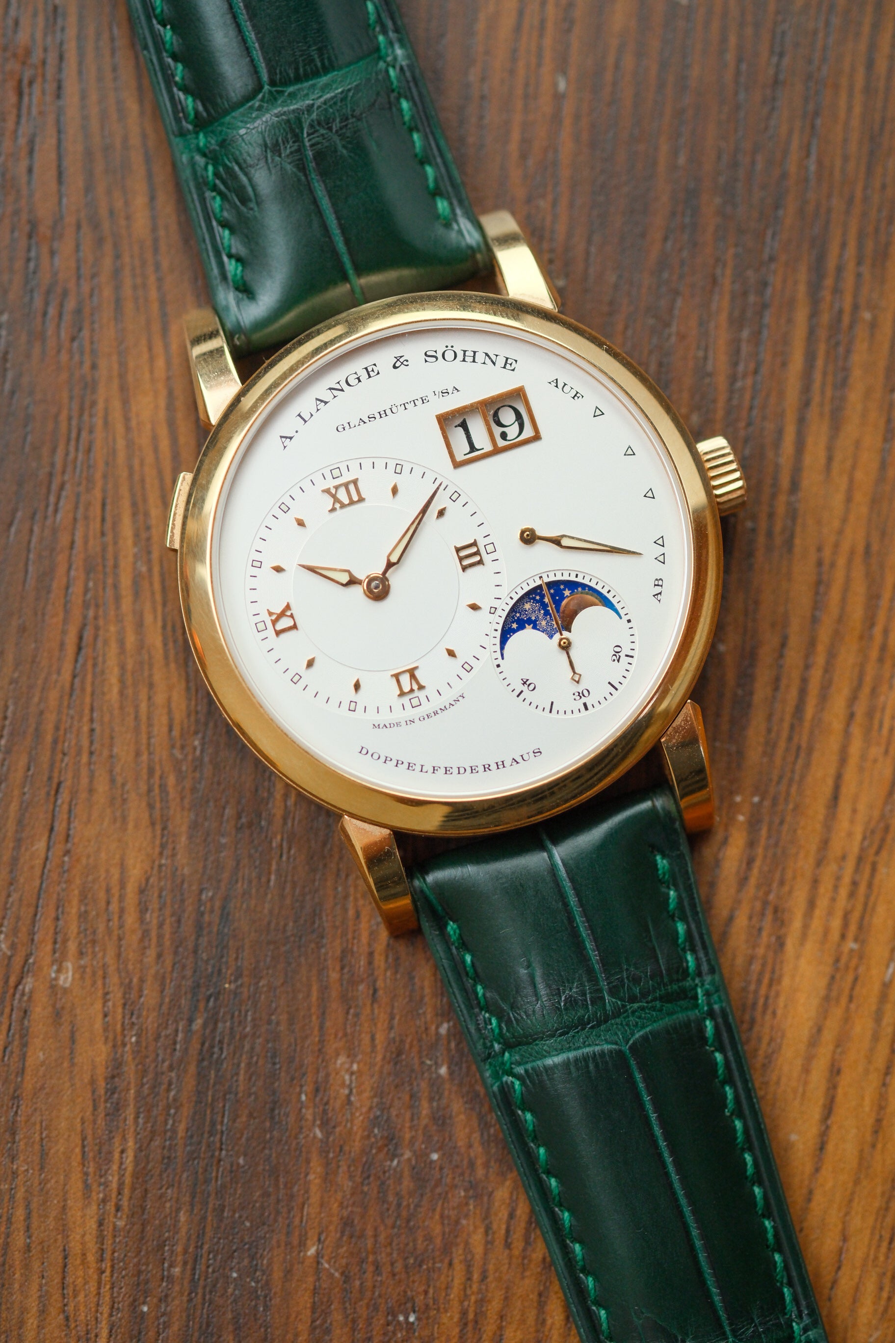 Dark Green Alligator (Padded) Leather Strap