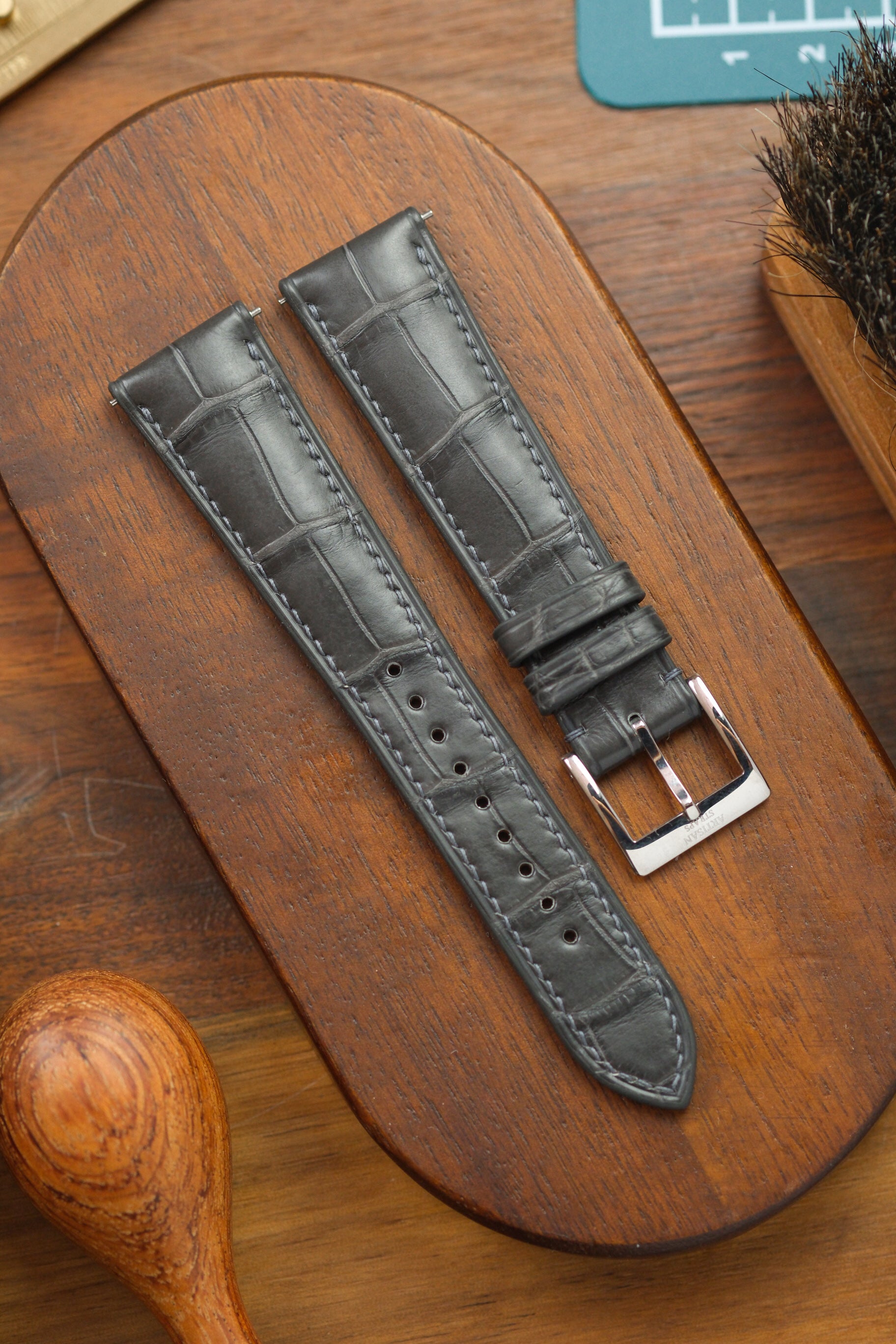 Anthracite Grey Alligator (Padded) Leather Strap