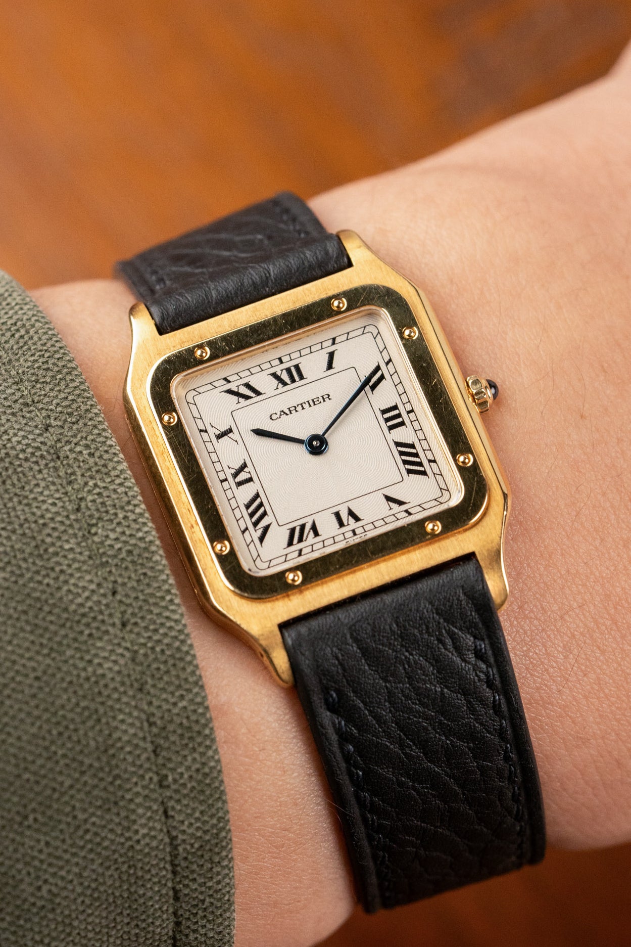 Correa de piel de becerro encogida de color negro