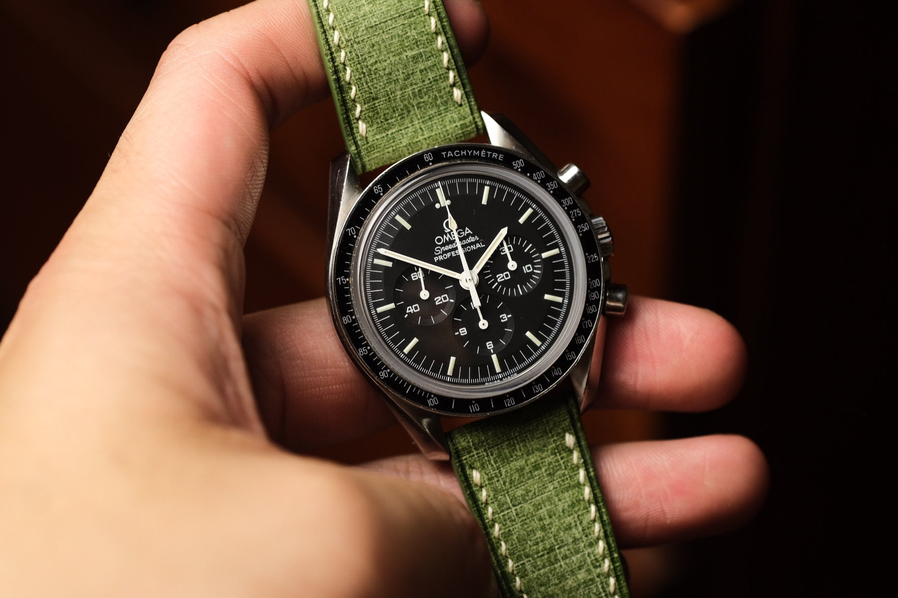 Babele ‘Linen’ Calf Leather Strap in Lime Green - Artisan Straps