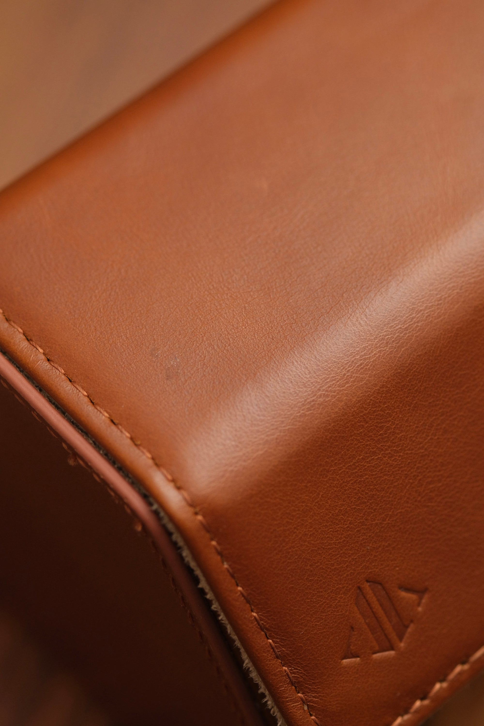 (Seconds) Hexad Trio - Cowhide Leather Watch Storage Case