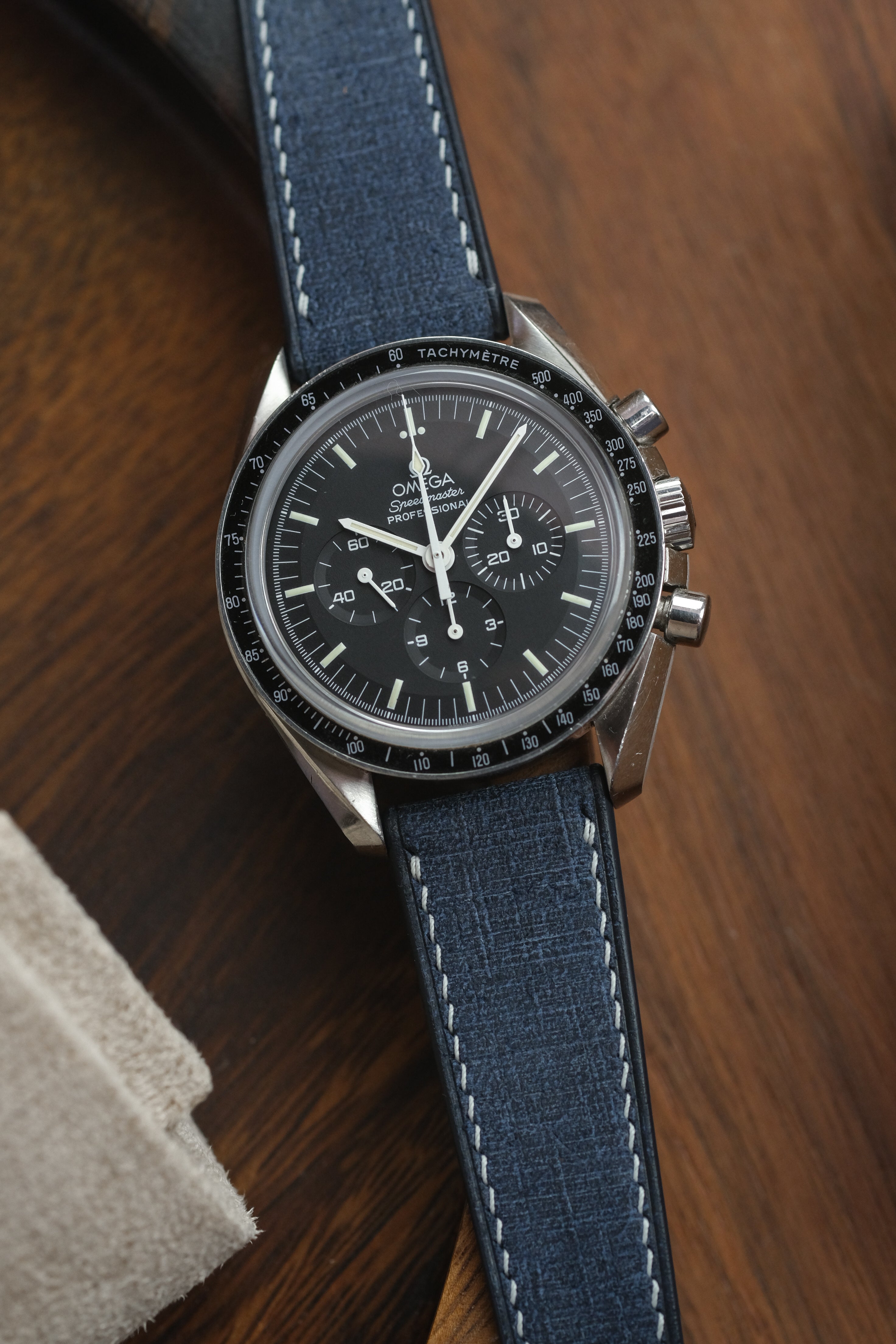 Navy Babele Leather Strap