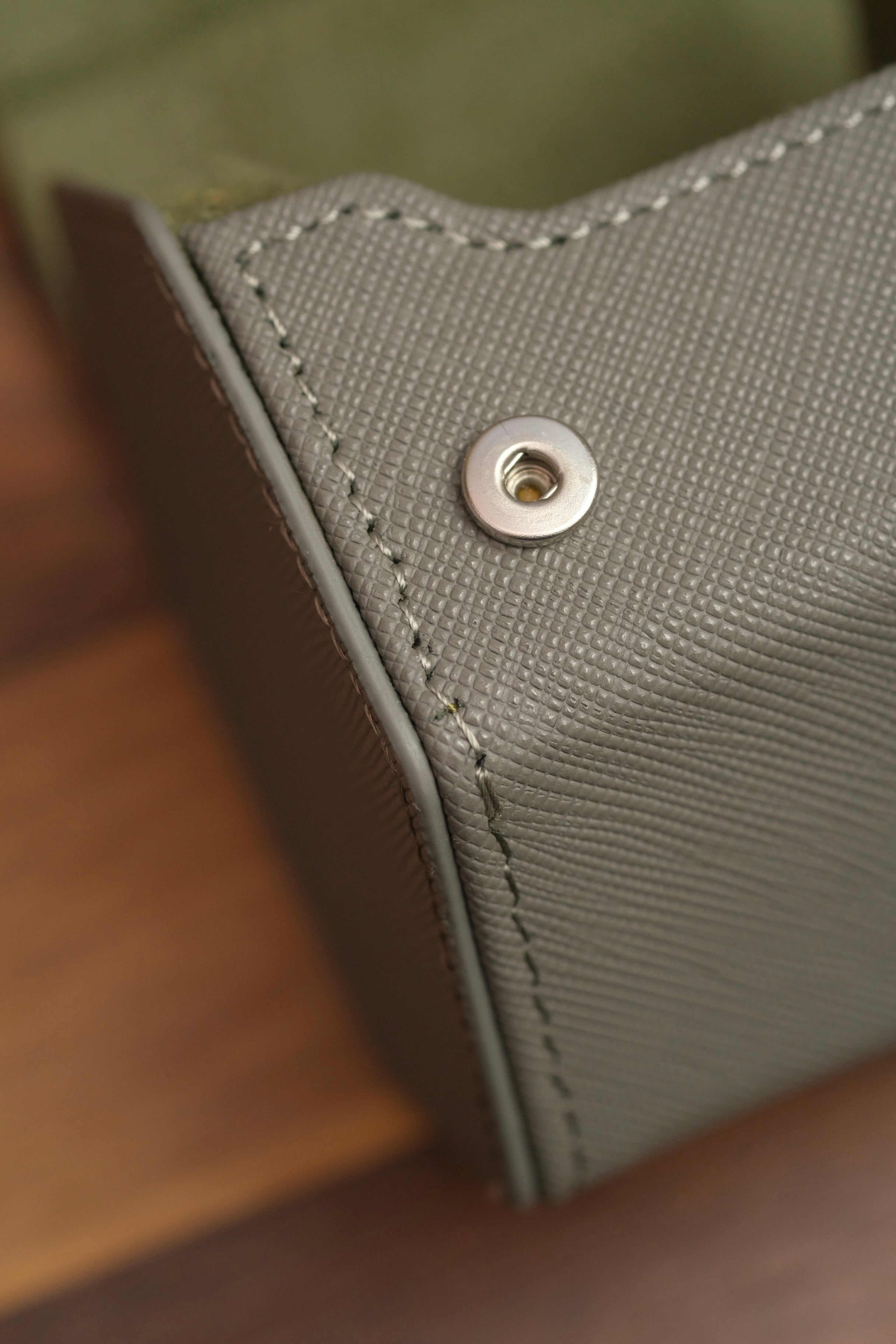 (Seconds) Hexad Trio - Cowhide Leather Watch Storage Case - Artisan Straps