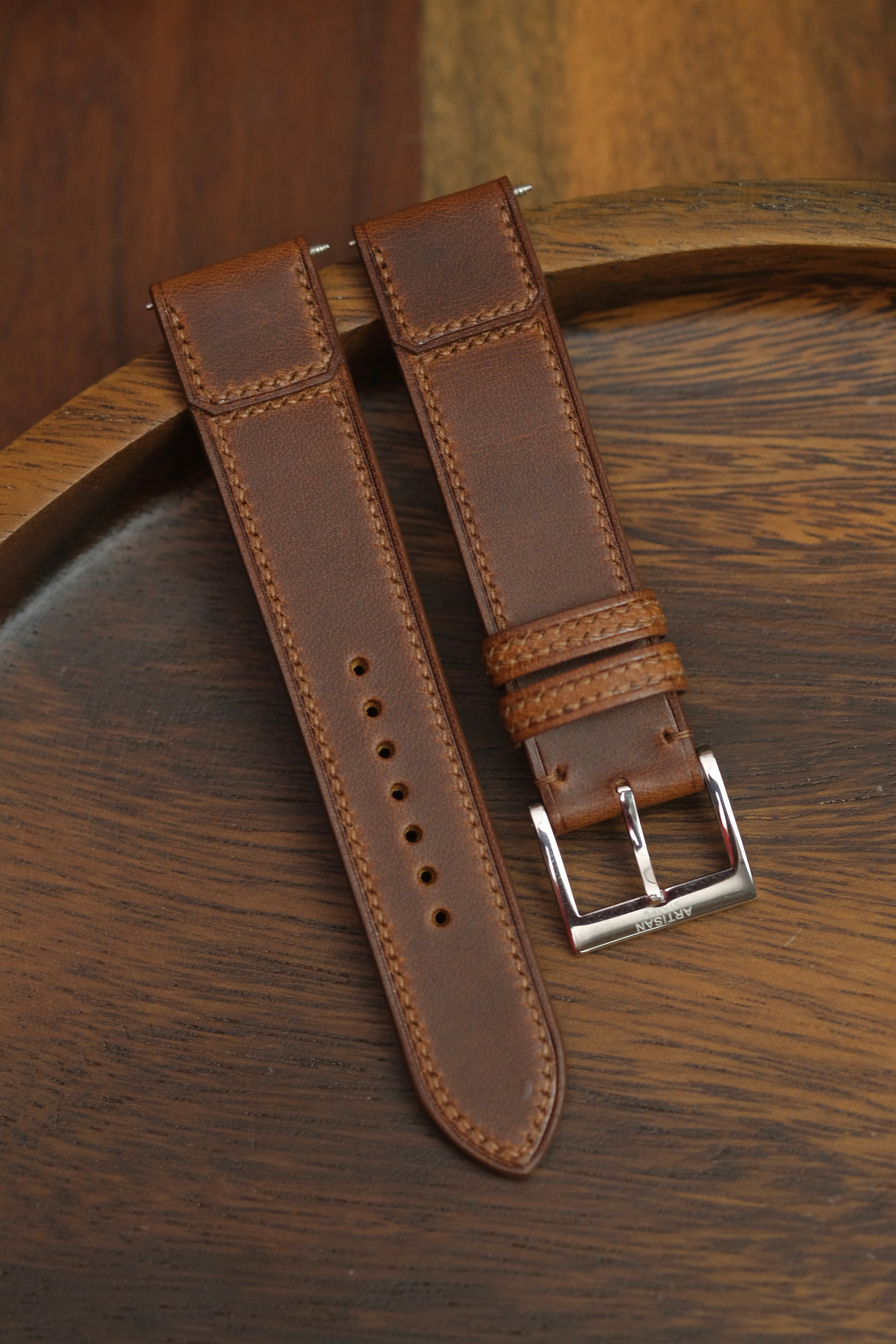 Walnut Waxy Folded Flap Strap