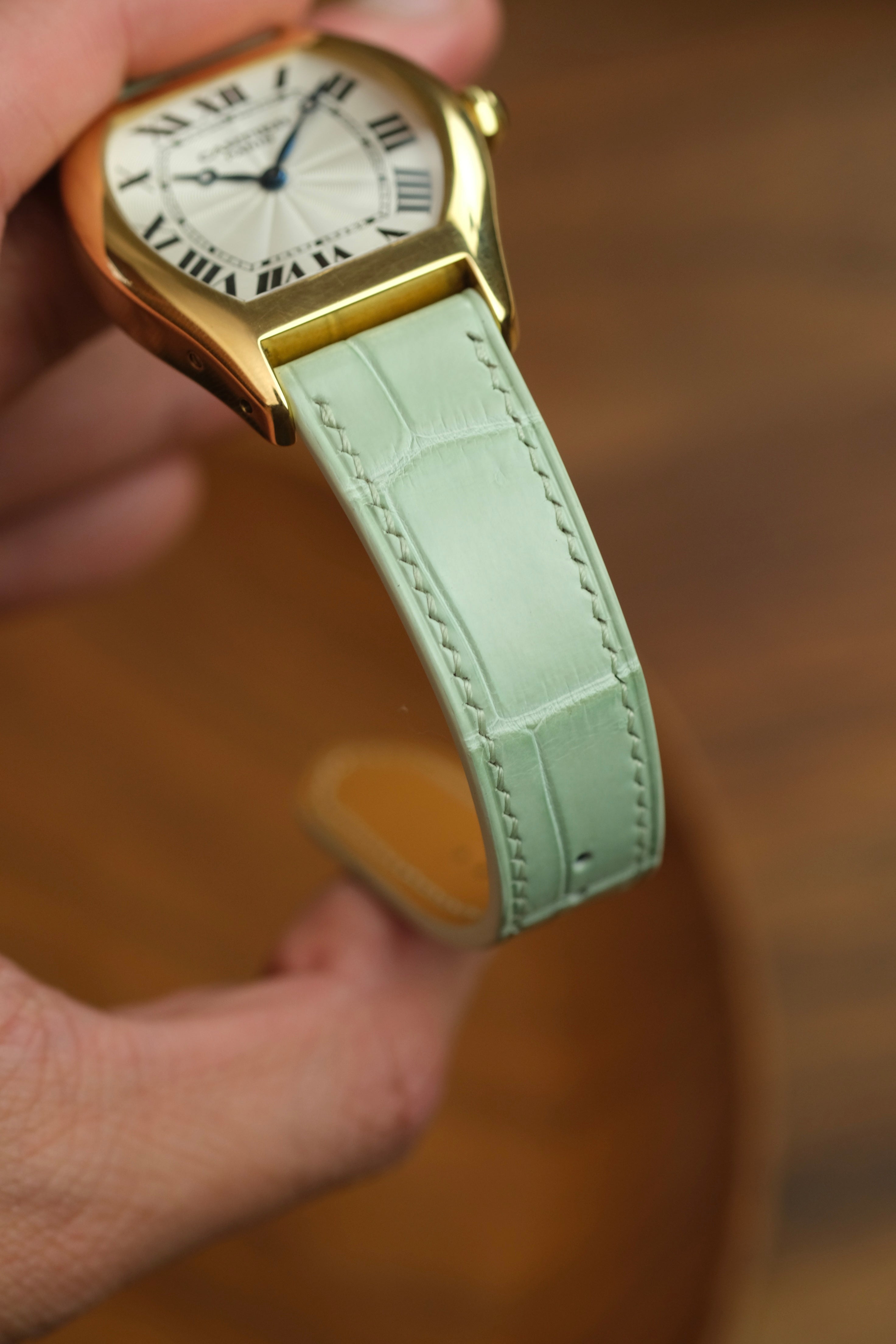 Green sales alligator strap