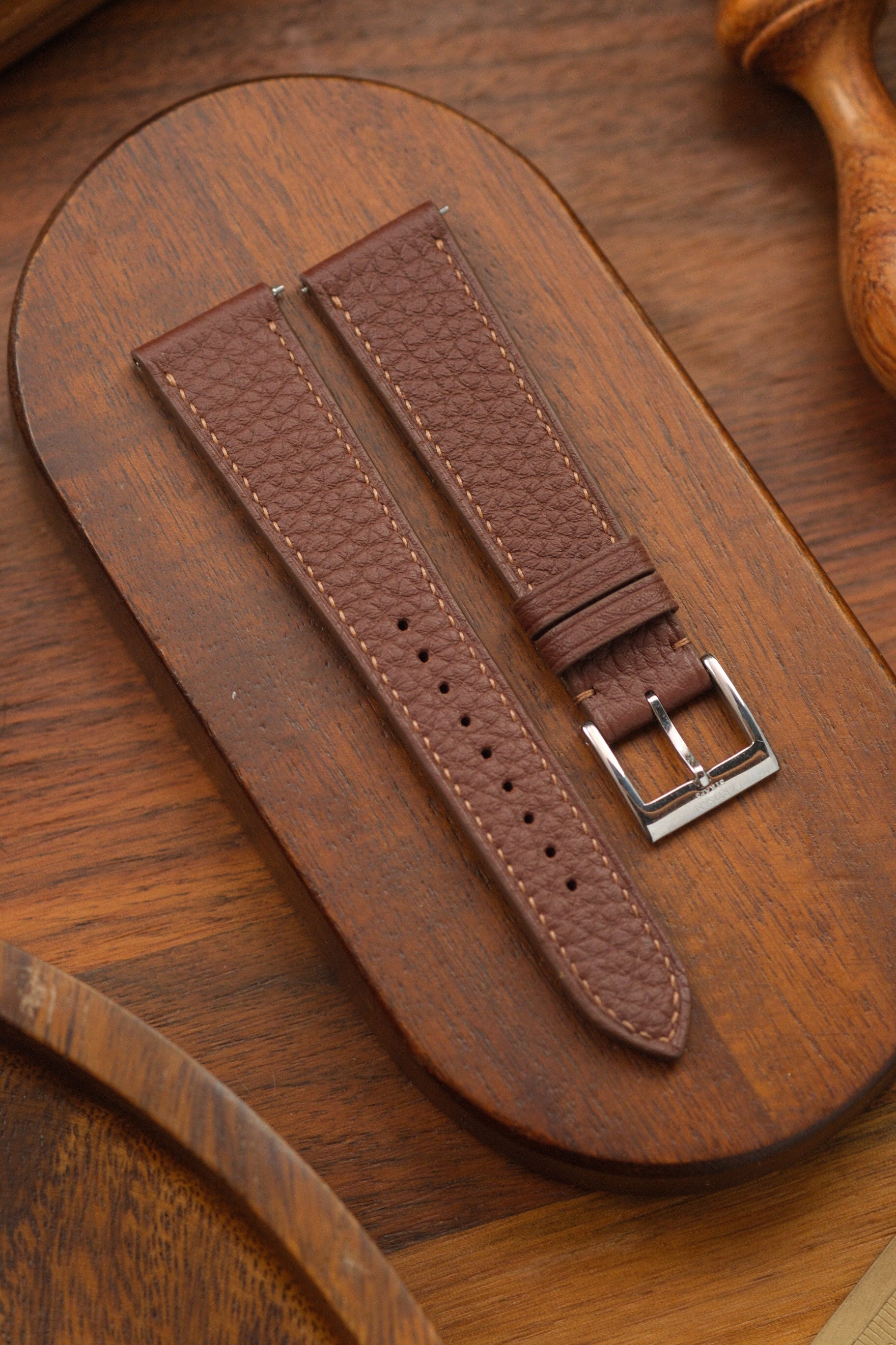 Chestnut Brown Shrunken Calf Leather Strap (Made-to-Order) - Artisan Straps