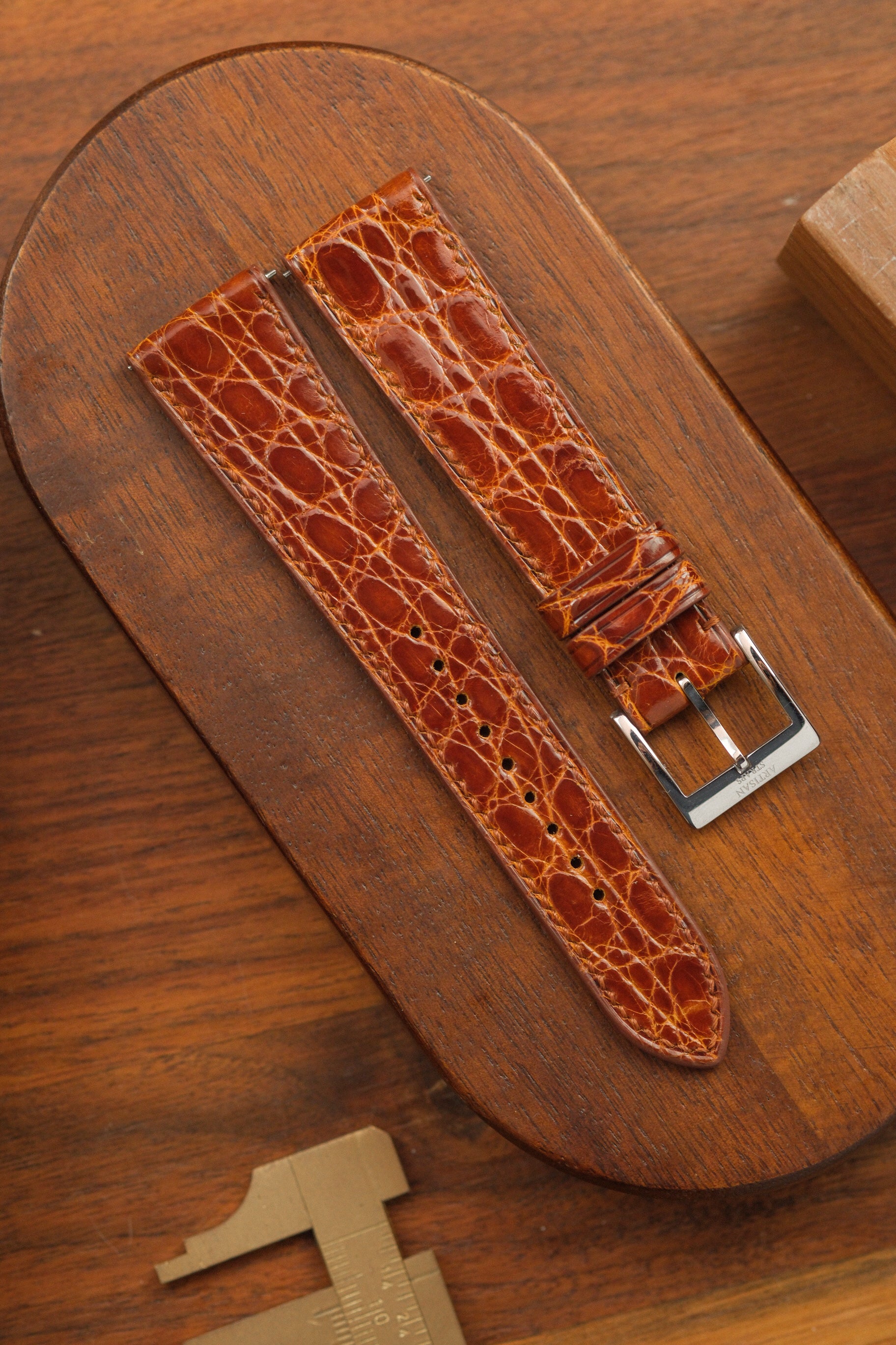 Chestnut Glazed Alligator Flank Leather Strap
