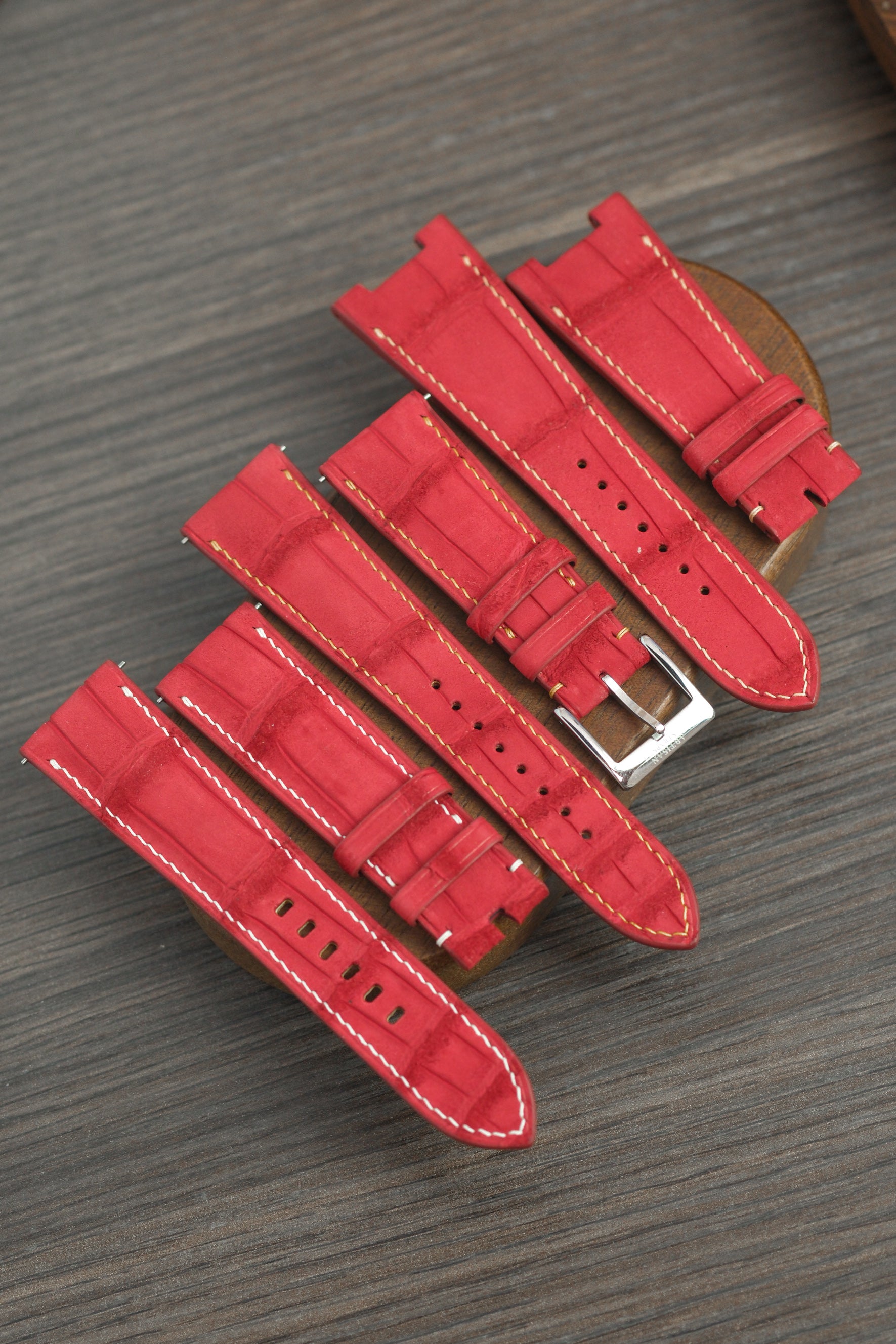[NEW] Crimson Red Nubuck Alligator (Padded) Leather Strap