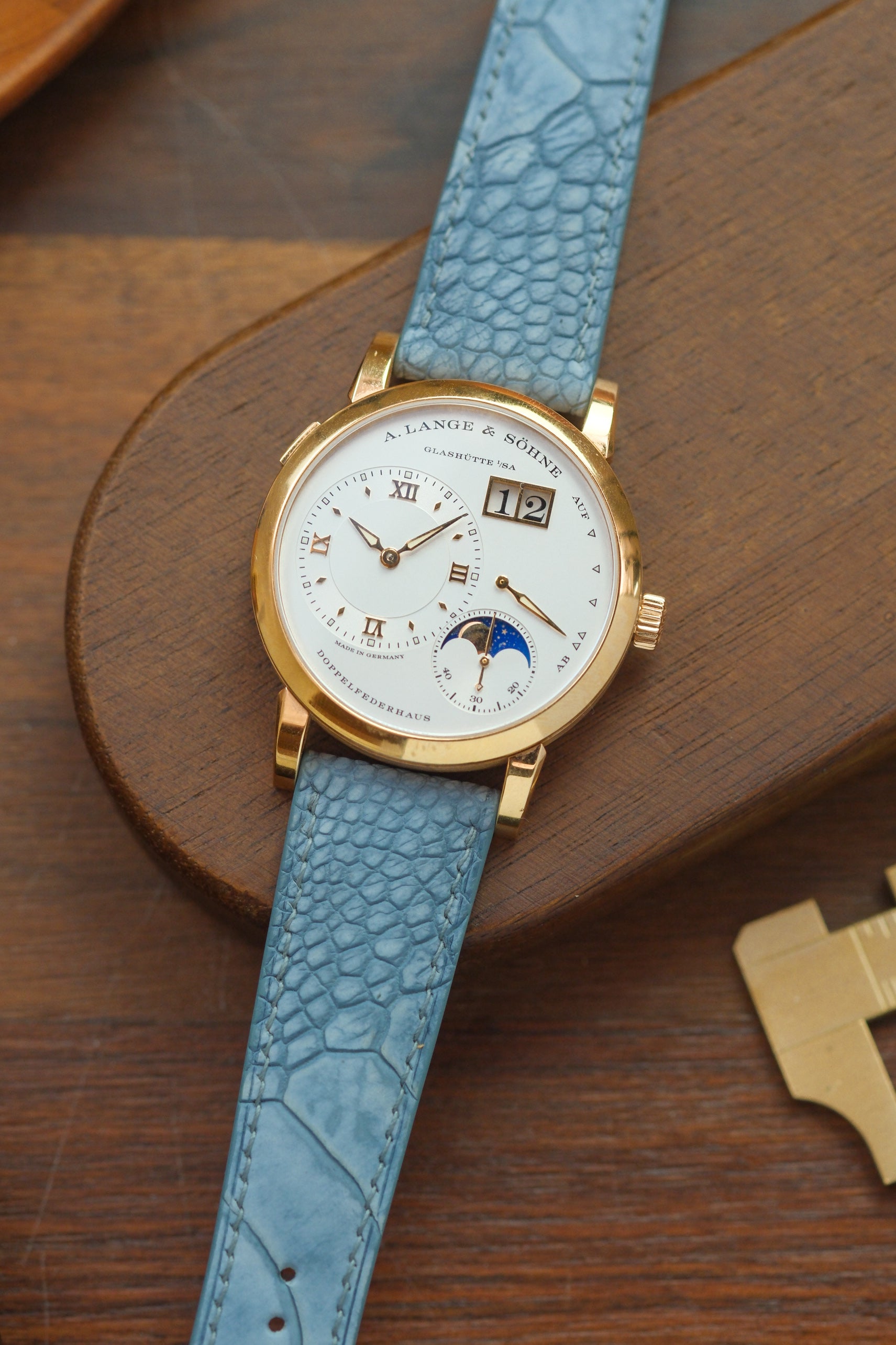 Light Blue Nubuck Ostrich Leg (Padded) Leather Strap