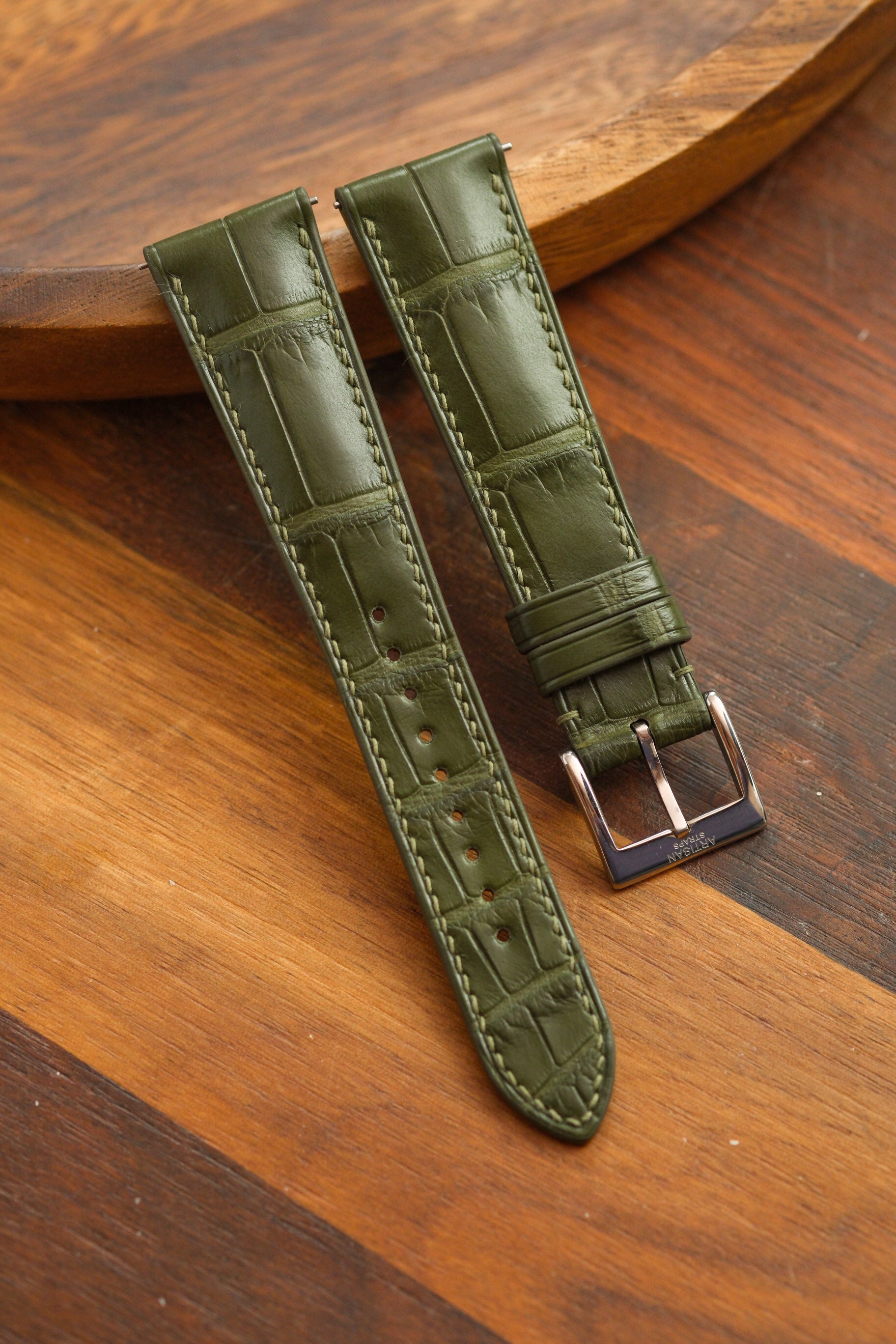 Moss Green Alligator (Padded) Leather Strap - Artisan Straps