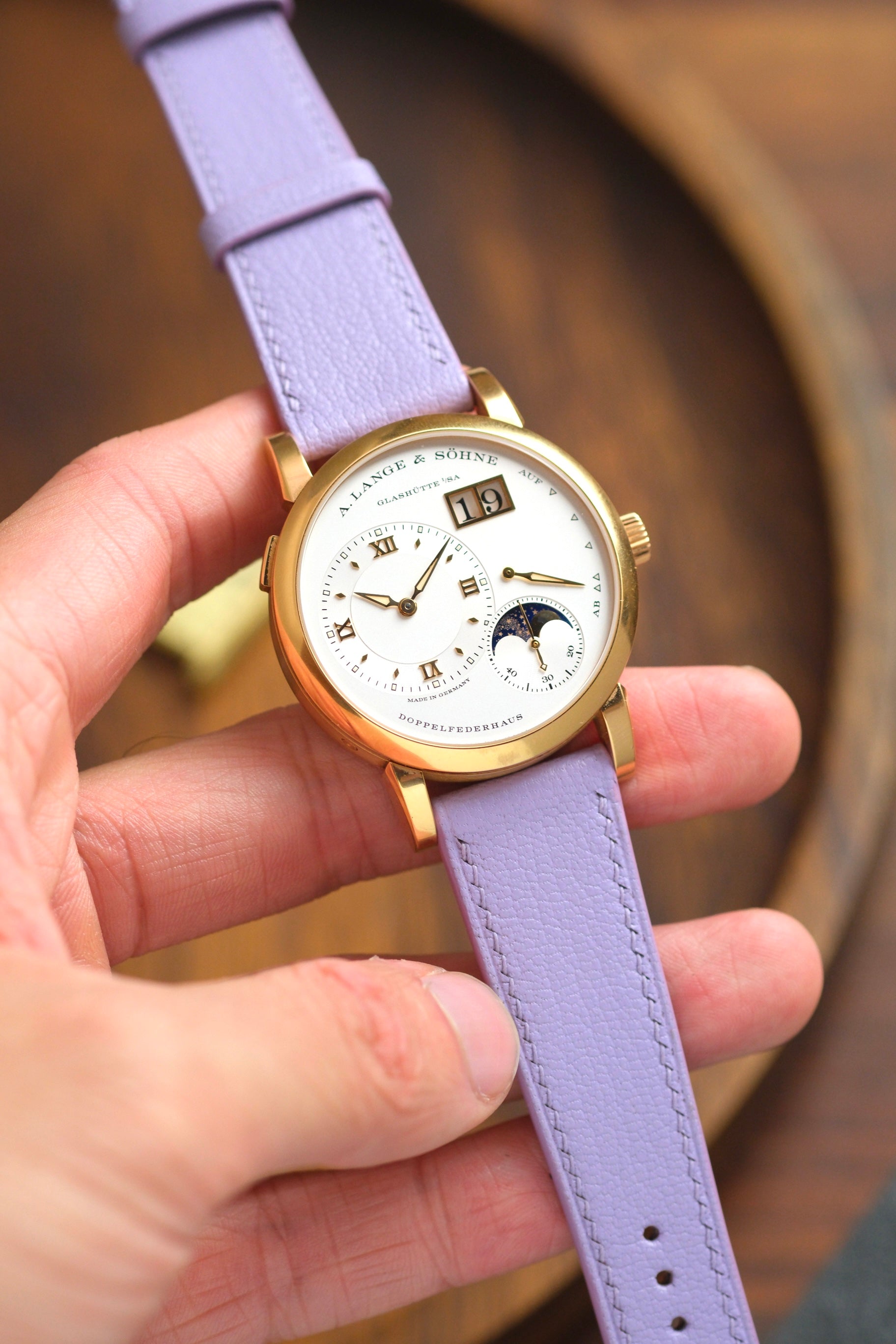 Lavender Chèvre Leather Strap - Artisan Straps