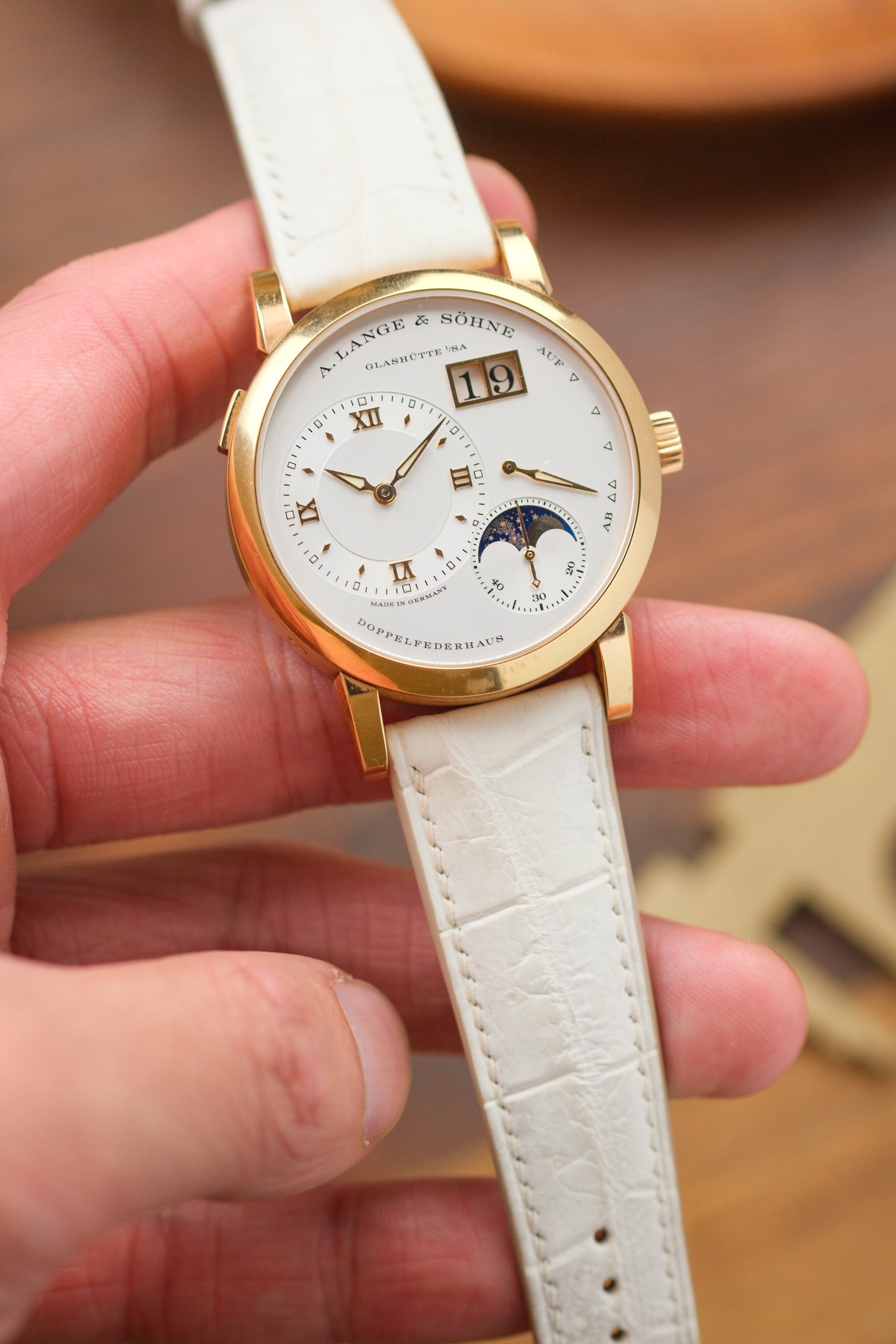 Natural Himalayan Crocodile Belly (Padded) Leather Strap - Artisan Straps