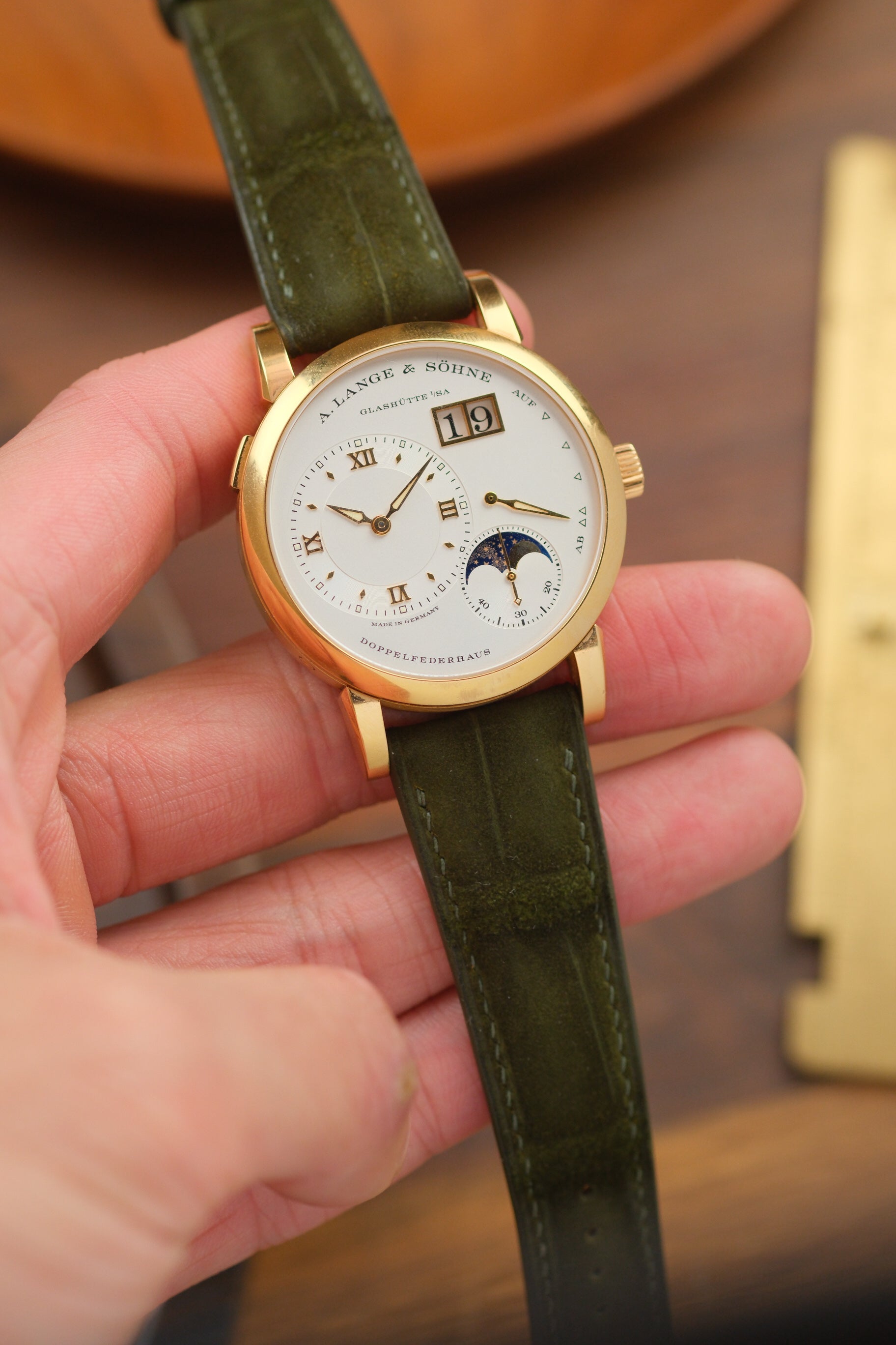 Army Green Nubuck Alligator (Padded) Leather Strap