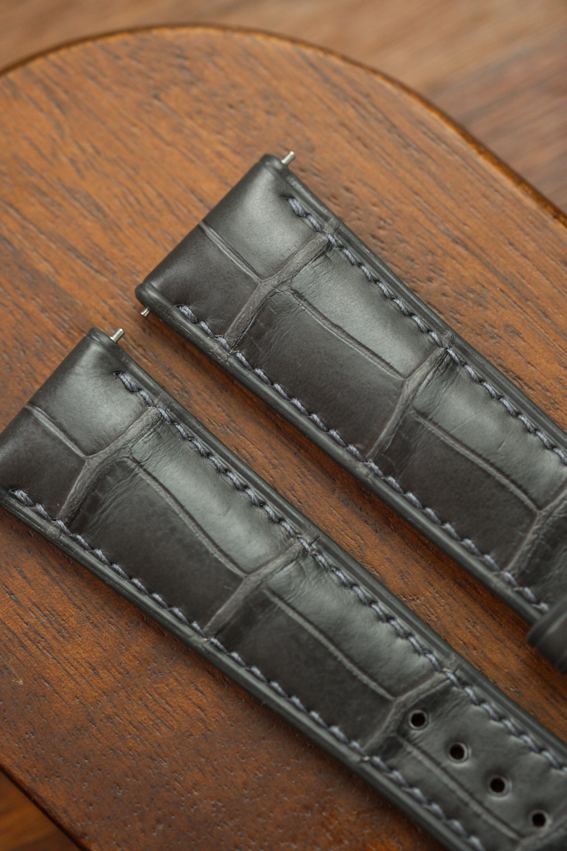 Anthracite Grey Alligator (Padded) Leather Strap