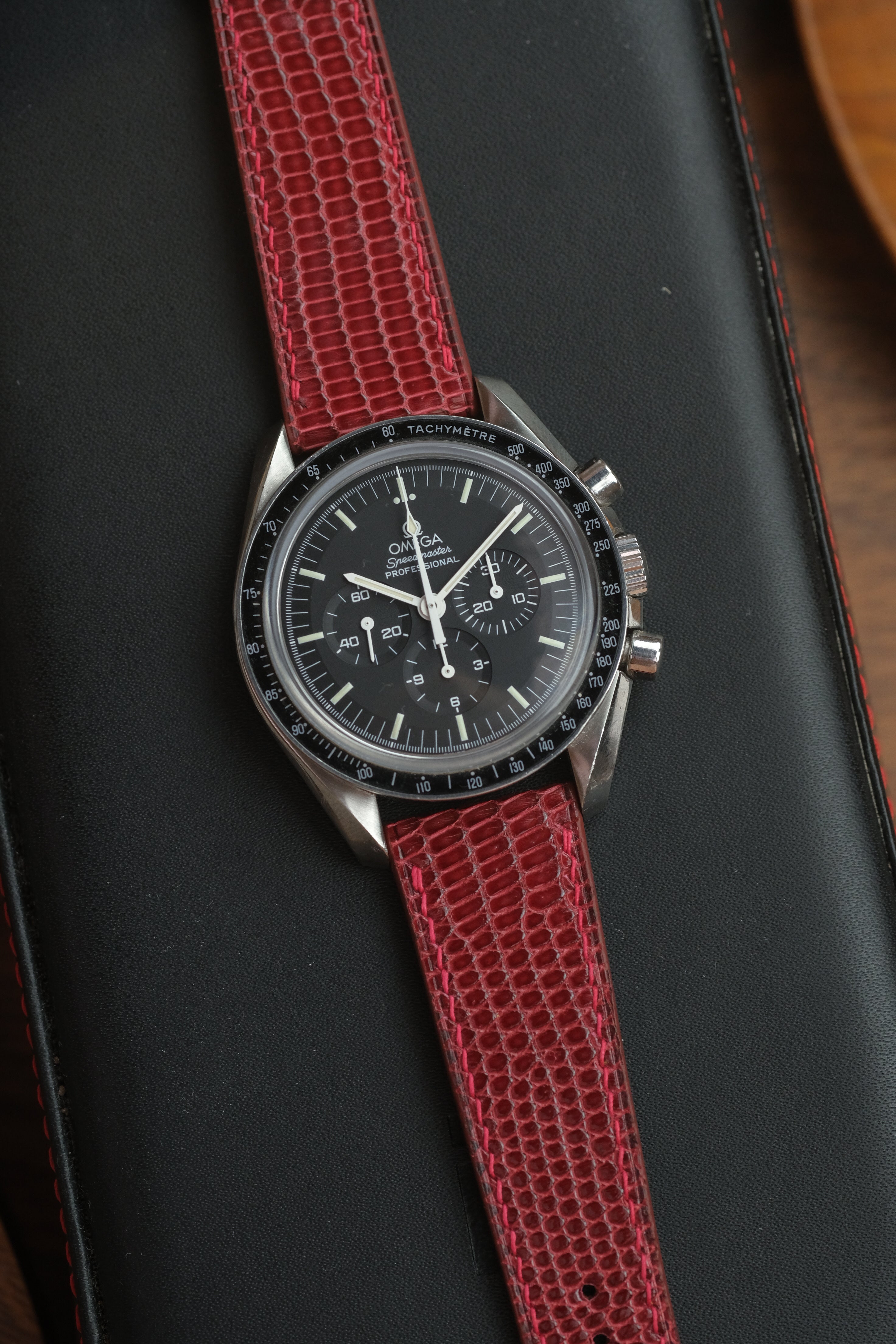 Dark Red Lizard Leather Strap