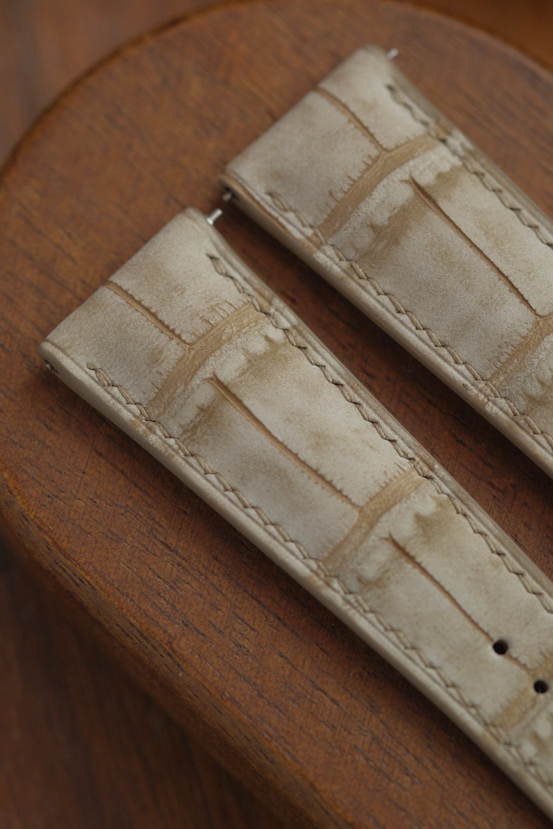 Taupe Nubuck Alligator (Padded) Leather Strap