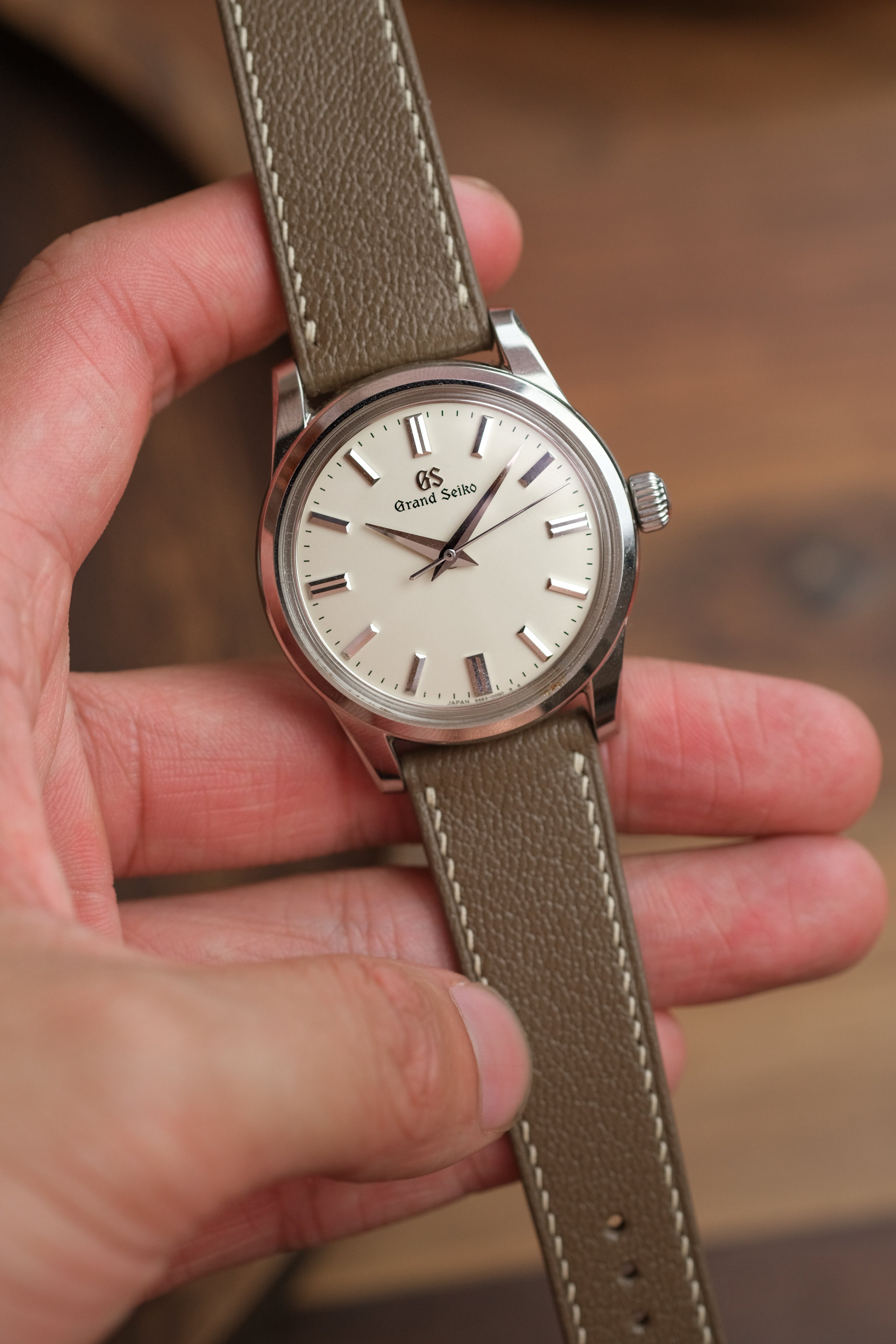 Taupe Chèvre Leather Strap - Artisan Straps