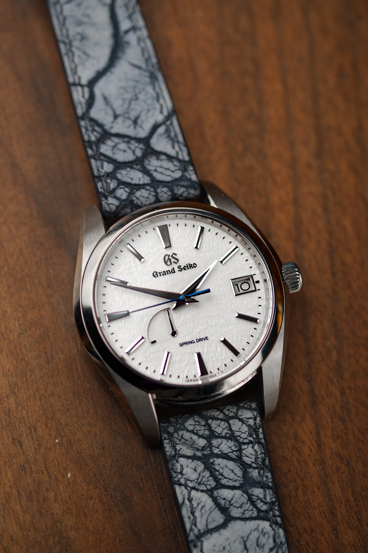Light Blue Nubuck Ostrich Leg Leather Strap - Artisan Straps