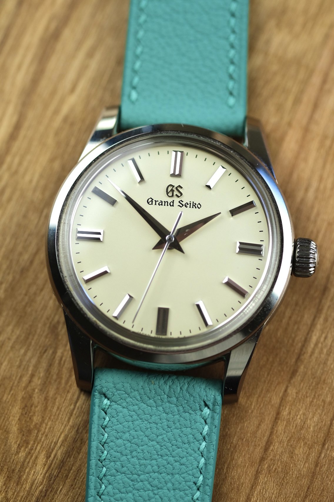 Chèvre (French Goat) Leather Strap in Teal Blue - Artisan Straps