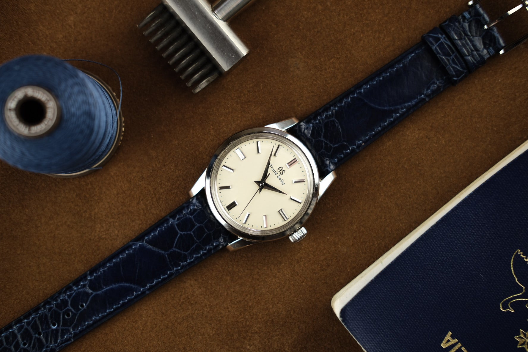 Ostrich Leg Leather Strap in Matte Navy Blue - Artisan Straps