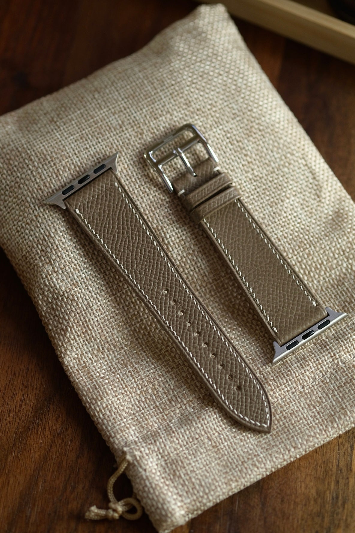 Epsom Apple Watch Strap in Taupe - Artisan Straps